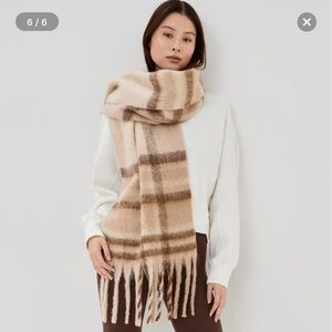 Hat Attack Cozy Plaid Scarf